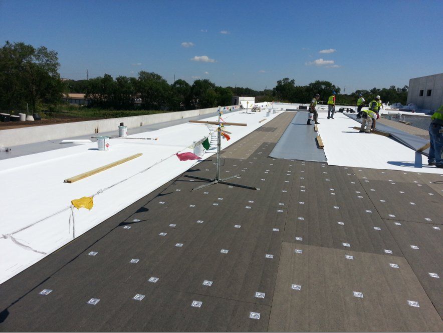 Commercial roofing service