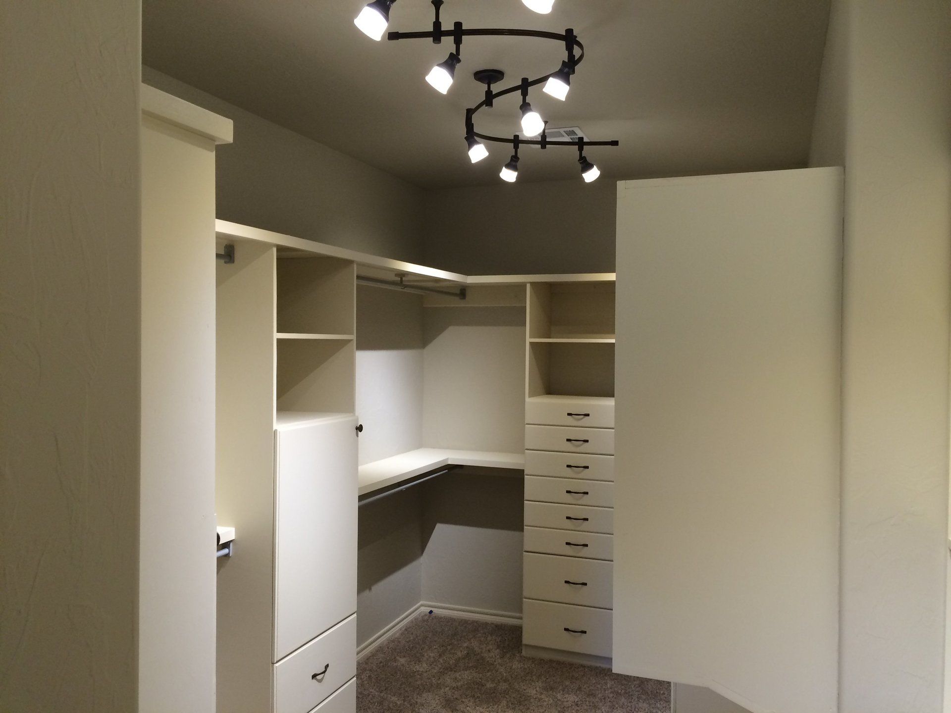 Heritage Construction image