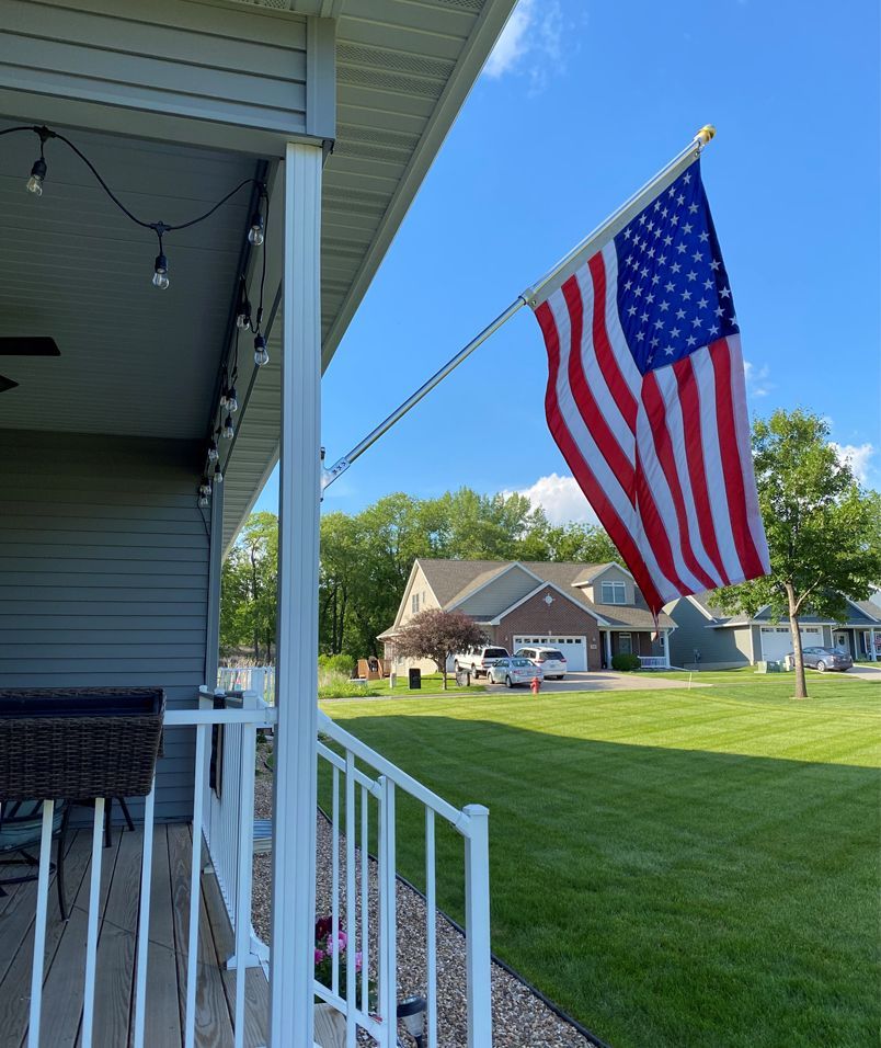 House Mounted Residential Flag Pole