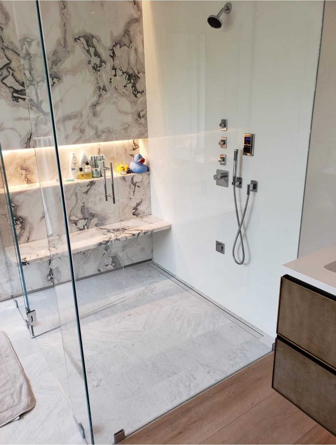 Shower glass design