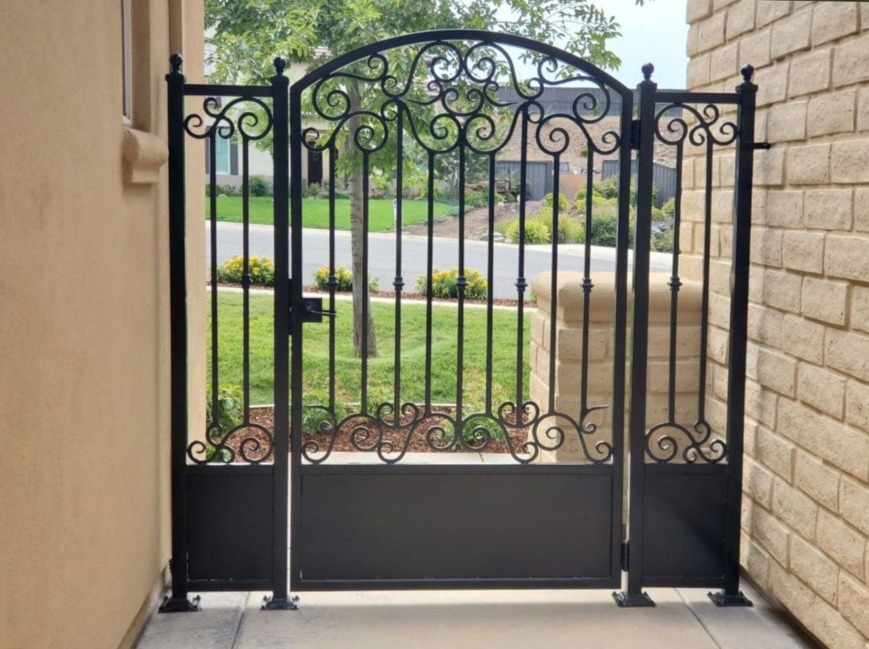 Linmoore Fencing & Iron Works, Inc