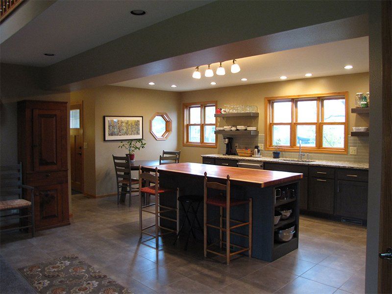 Kitchen remodeling