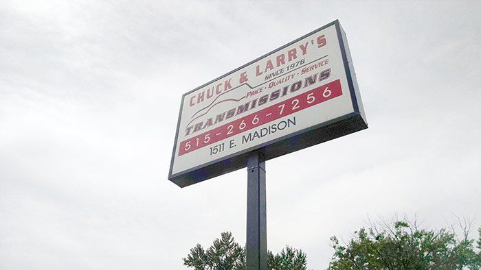 Chuck and Larry’s Transmission signage