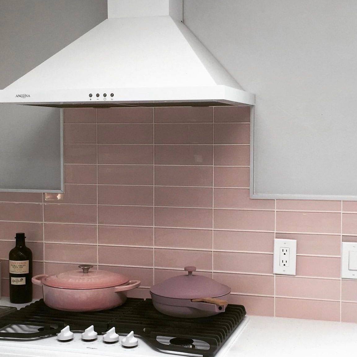 Simple kitchen design