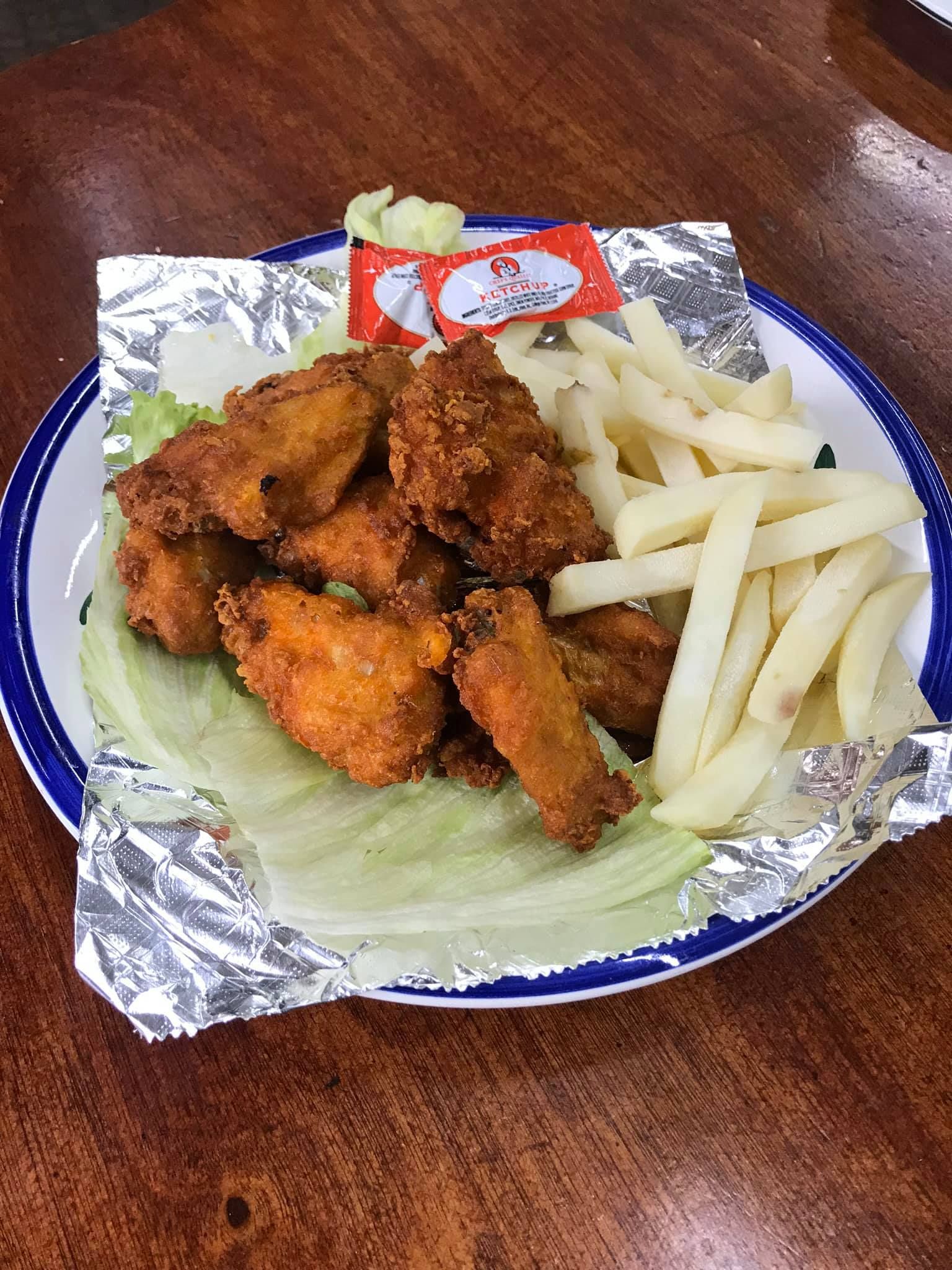 chicken wings adn fries