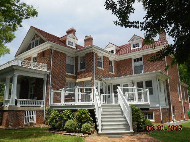 The Boxley Place Inn main house