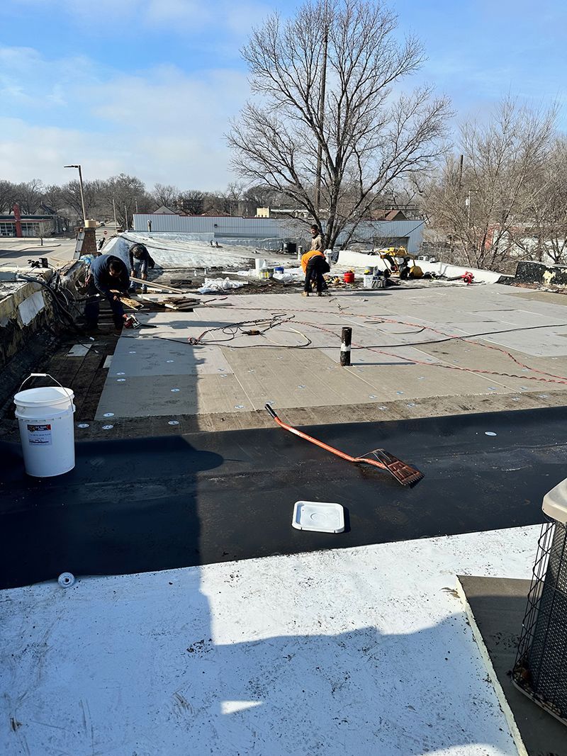 Roofing repair and installation service