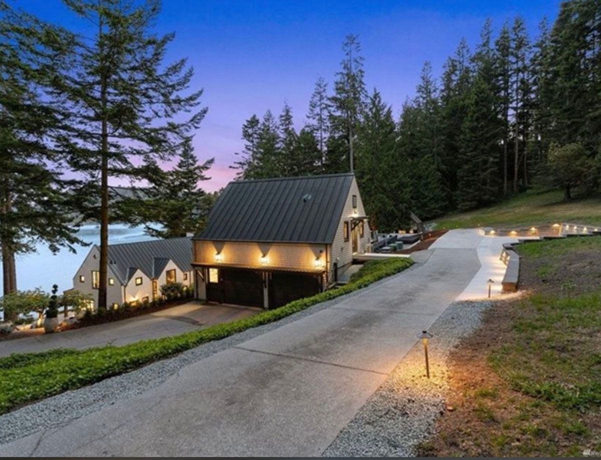 Elegant well-lighted house exterior