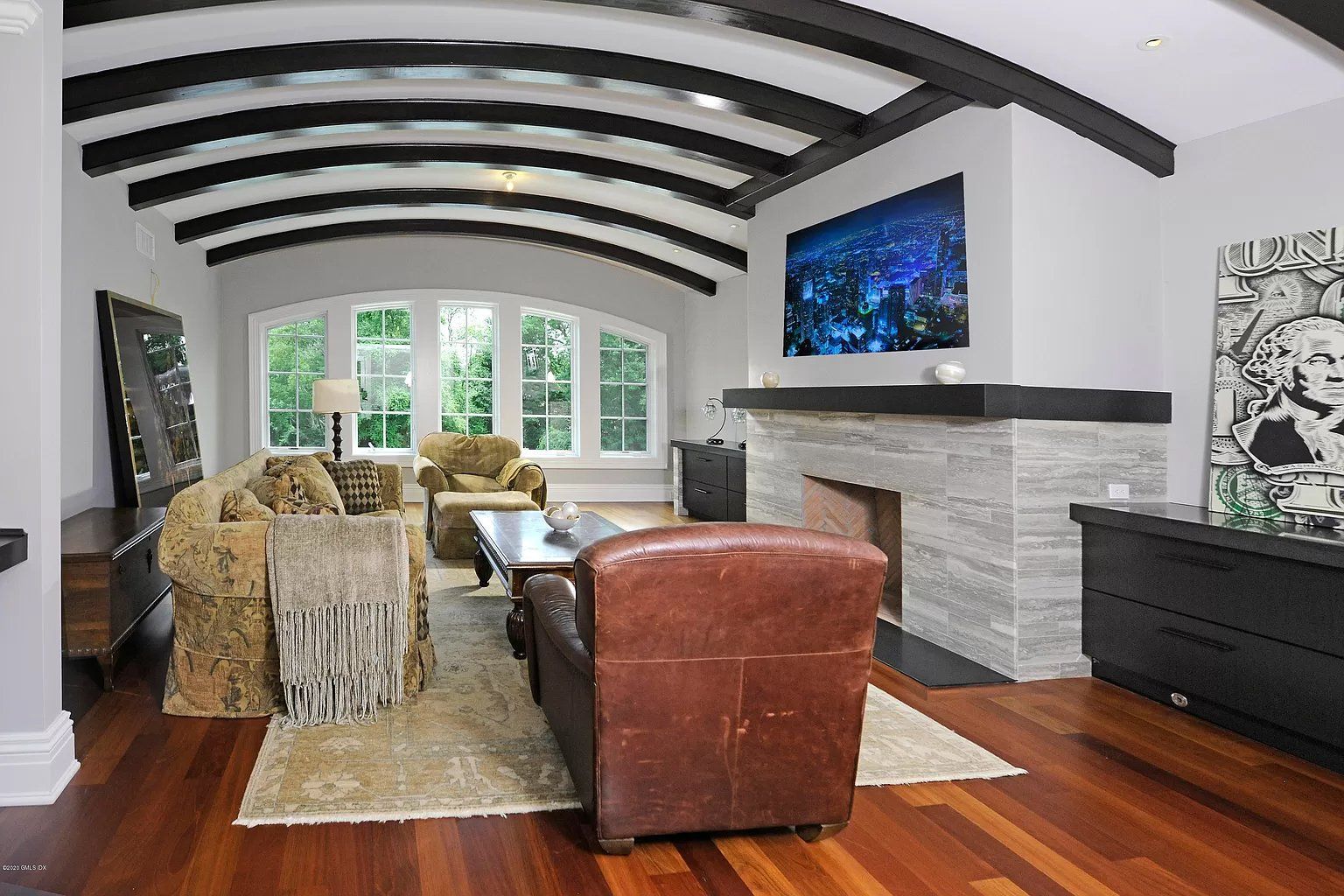 Living room with vintage furniture
