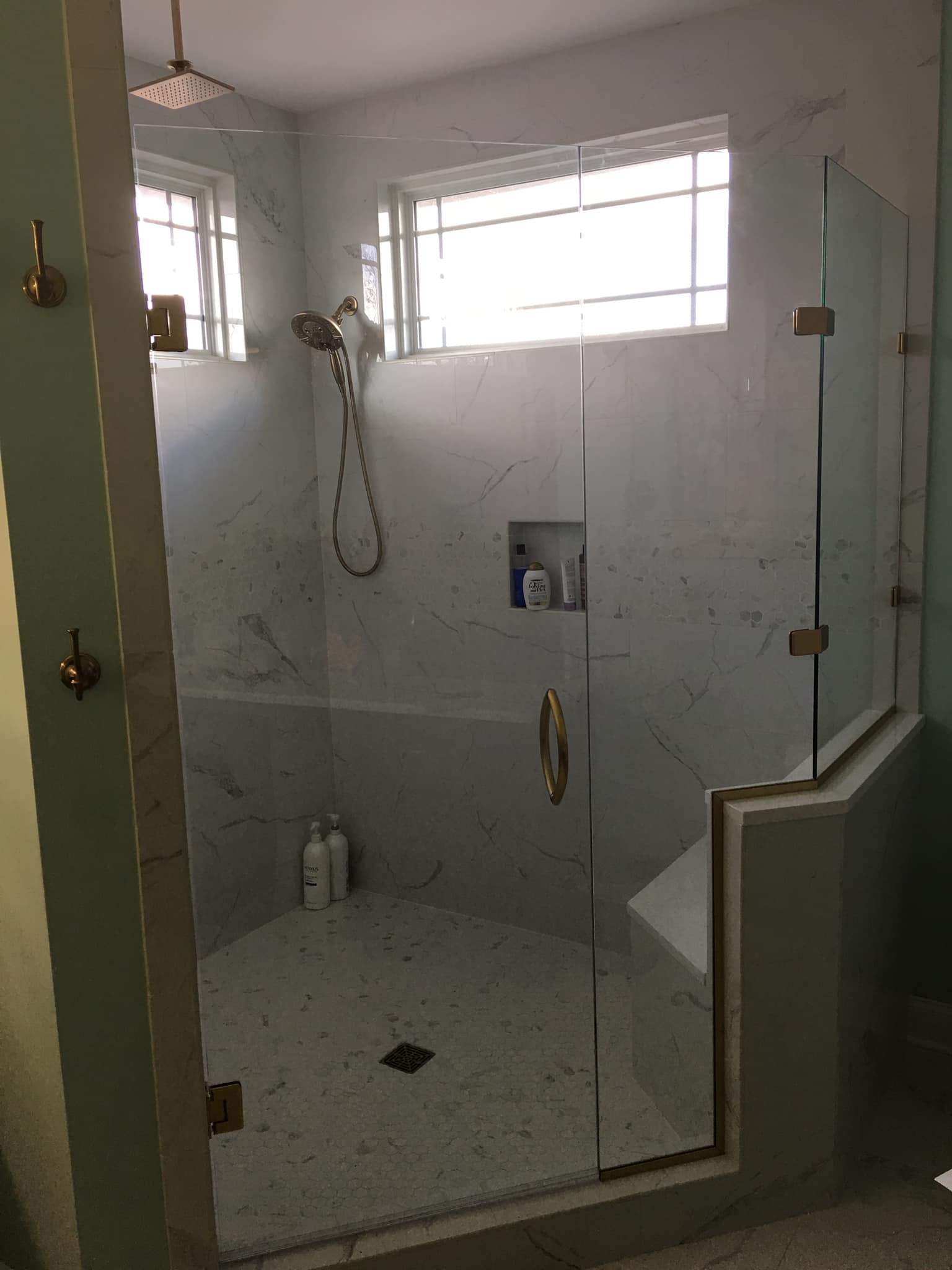Shower glass door