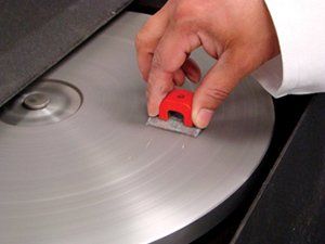 Blade sharpening service