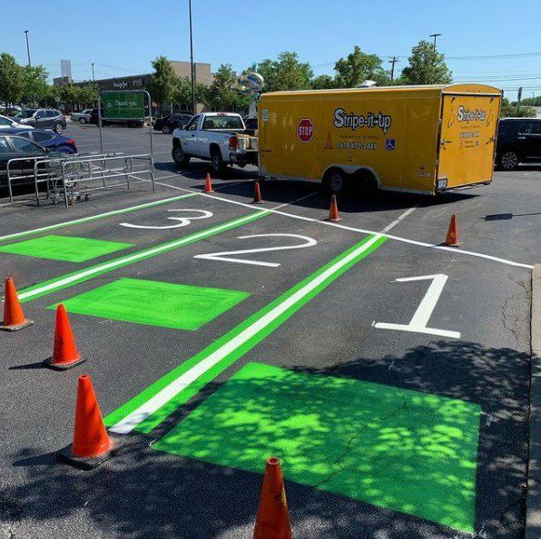 During - Stenciling and strip lining