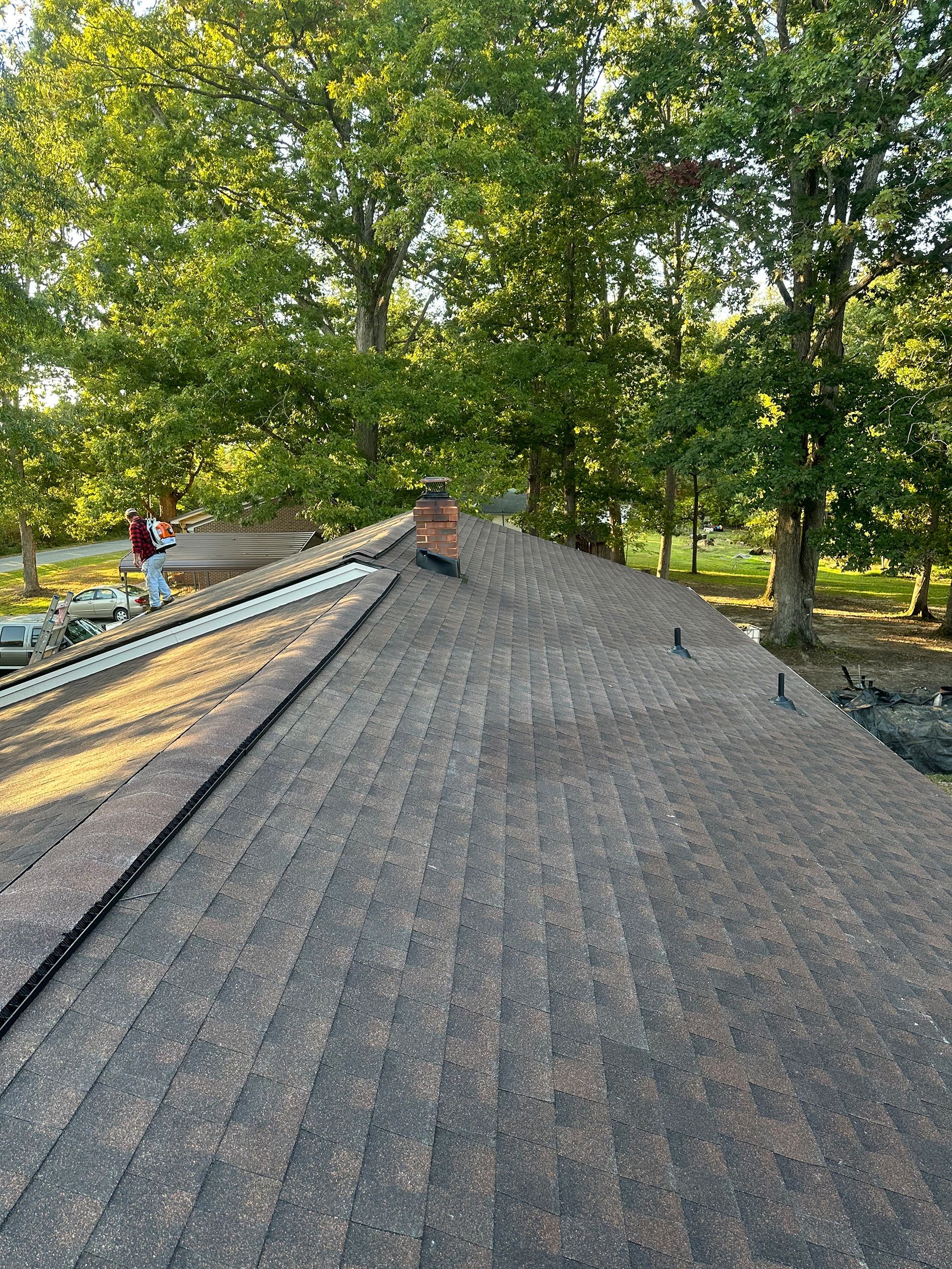 Residential roofing service