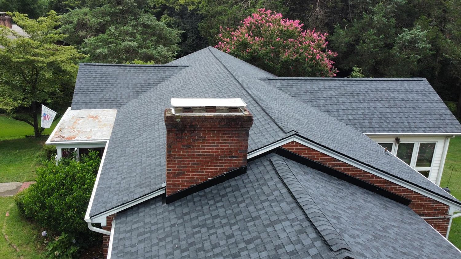 Residential roofing service