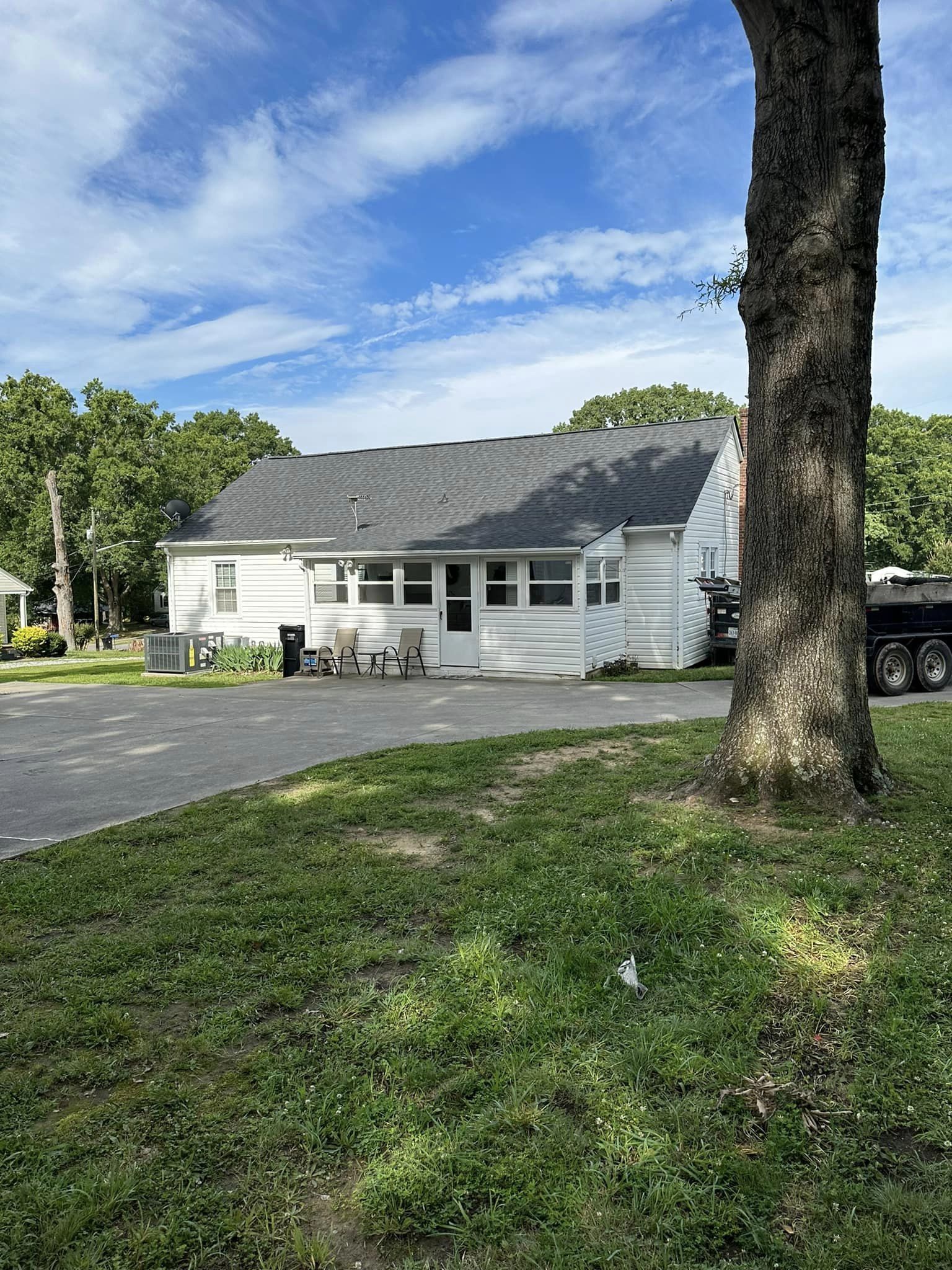 Residential roofing service