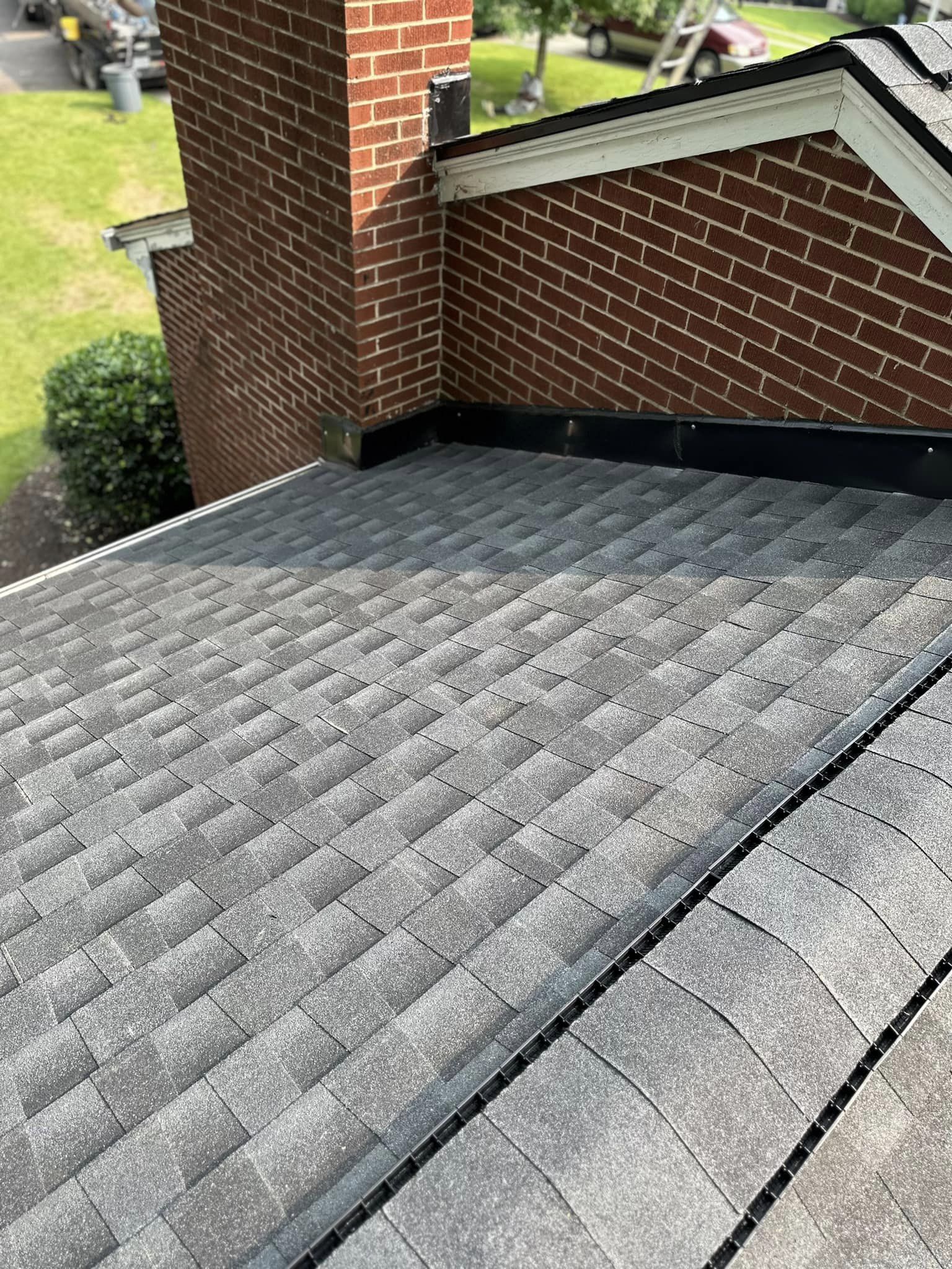 Residential roofing service