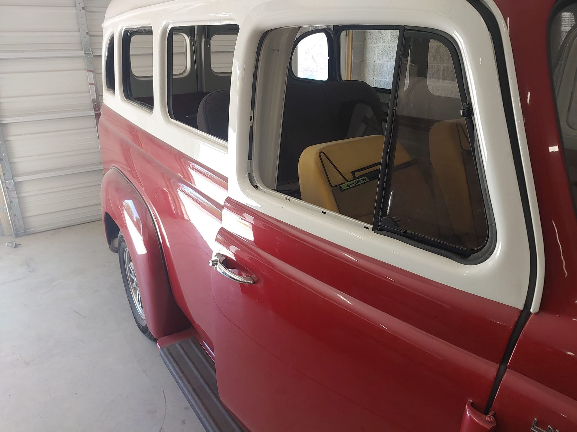 Auto glass service