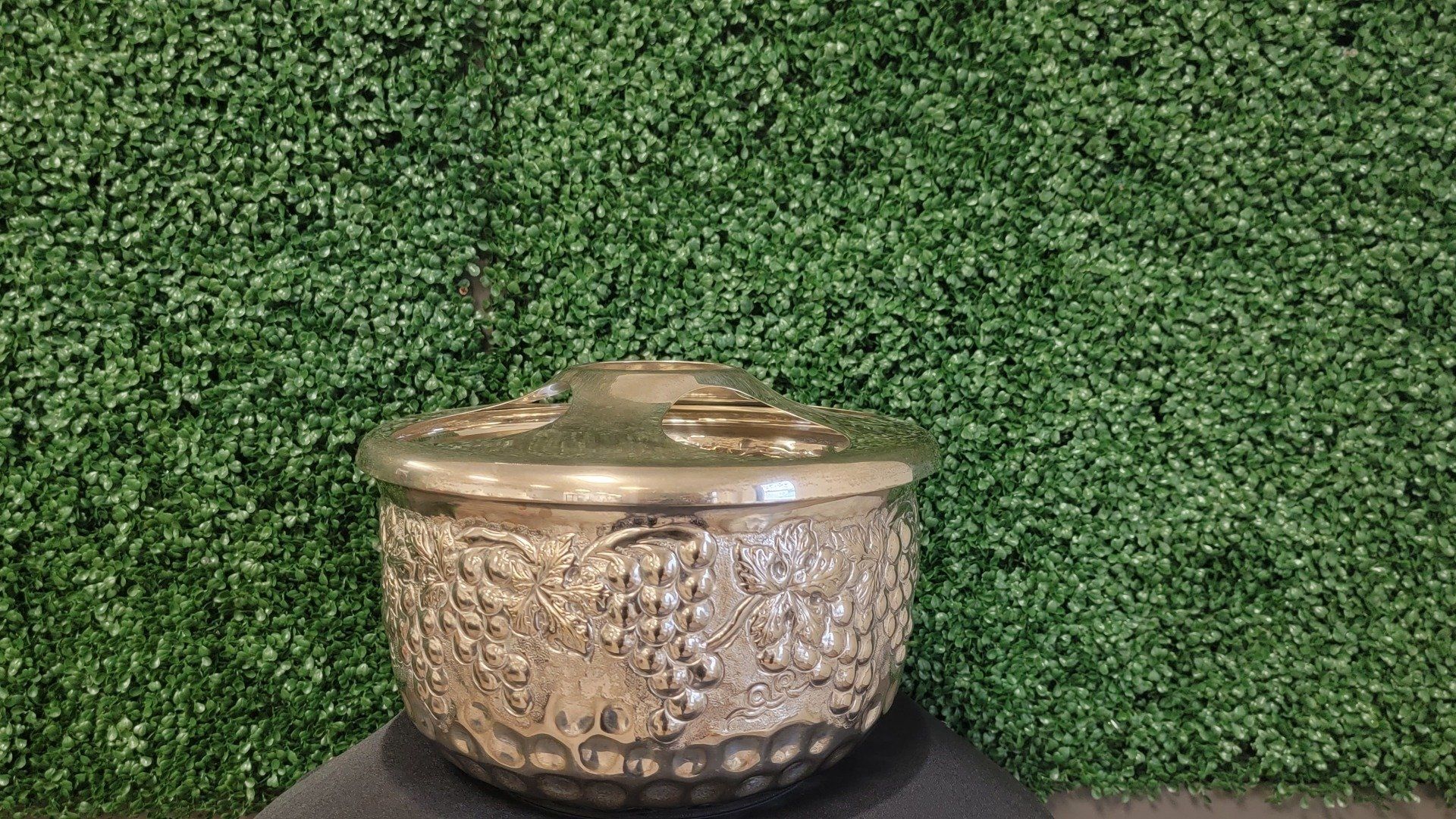 Beverage Server on Chrome Stand