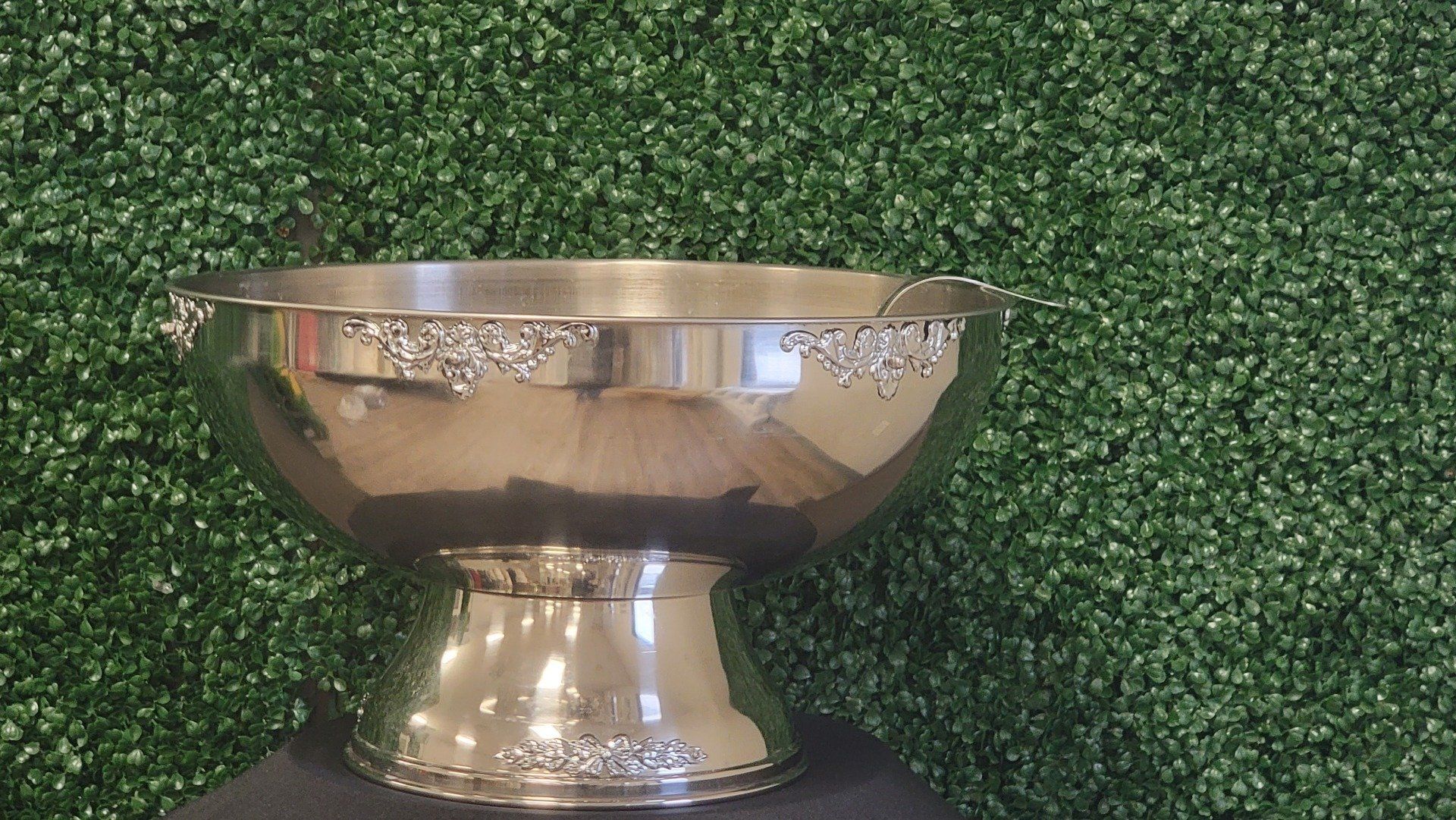 3.5 Gallon Acrylic Beverage Sever