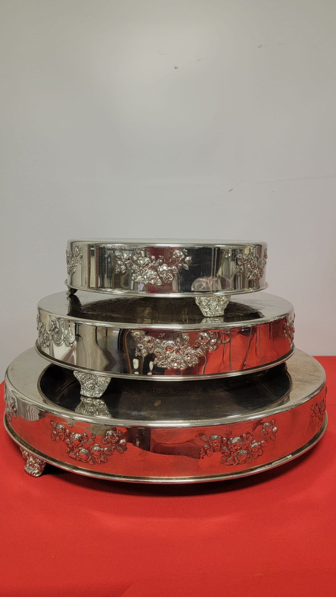 Silver Round Cake Stands