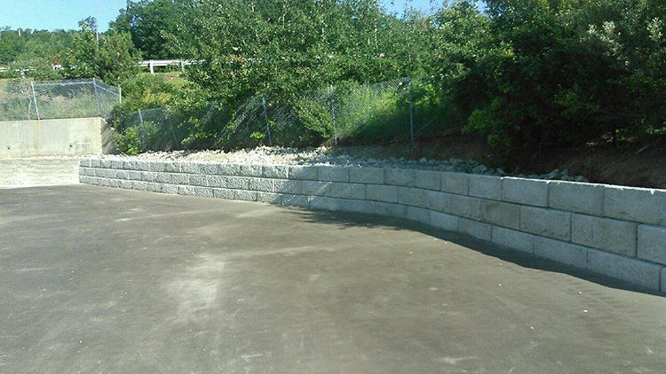 Retaining walls
