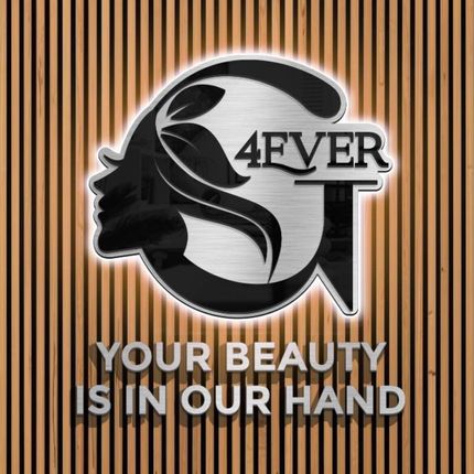 4Ever Glow Salon & MedSpa main lobby signage