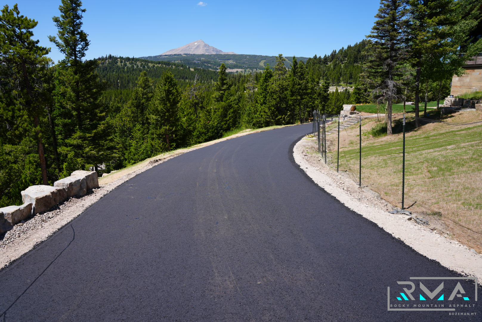 asphalt contractors