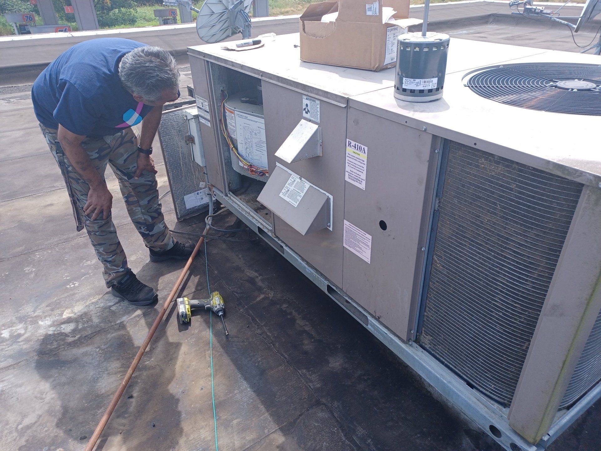 Commercial heating and cooling repair