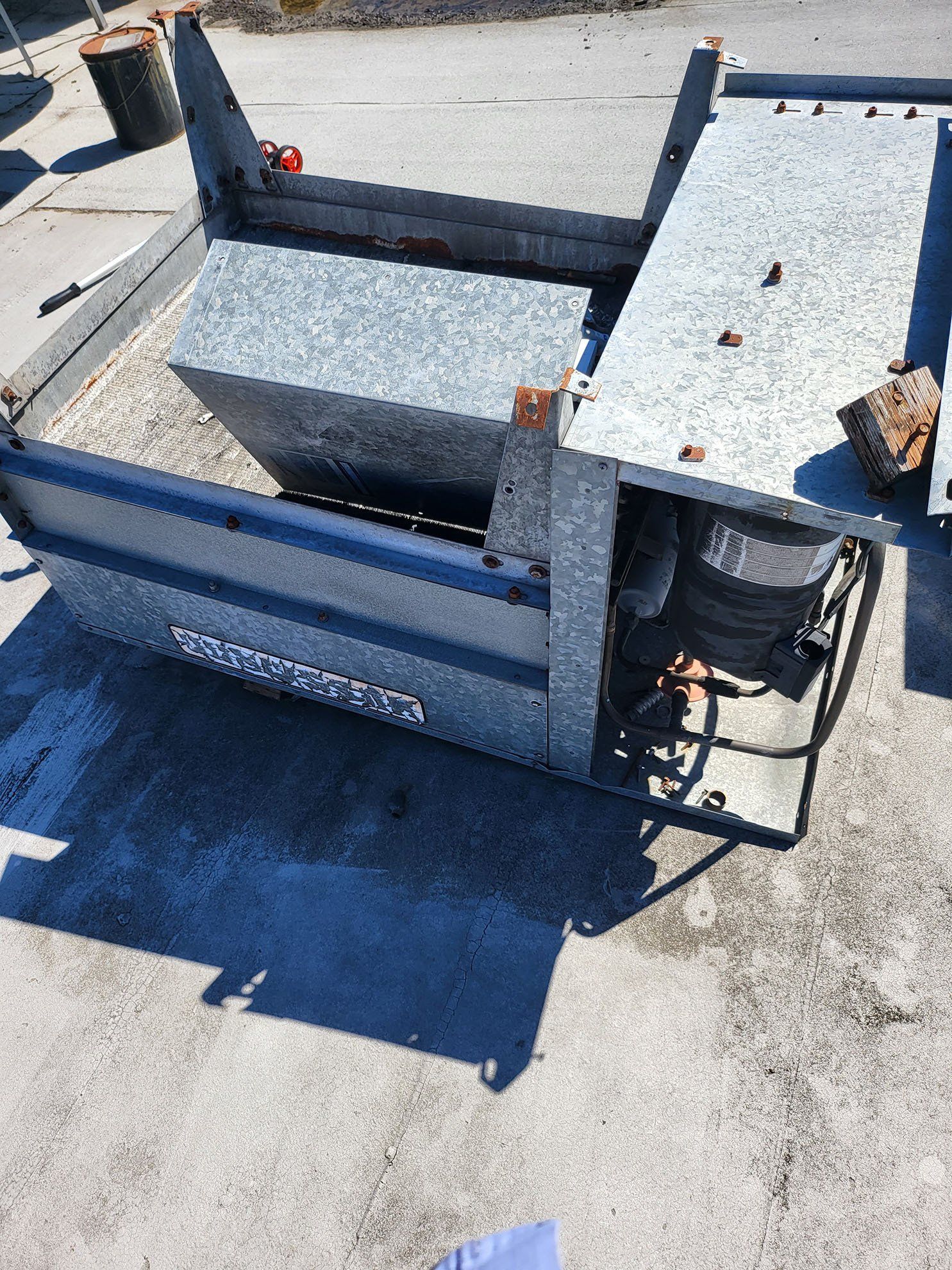 Commercial HVAC unit repair