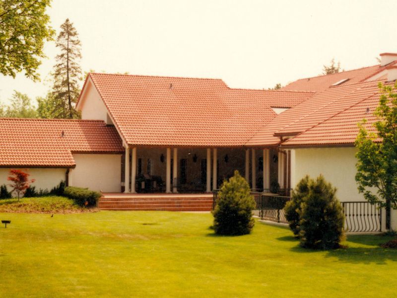High Barrel Southwest Roof Tile