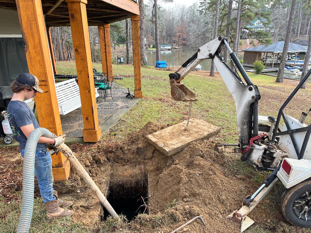 septic tank pumping