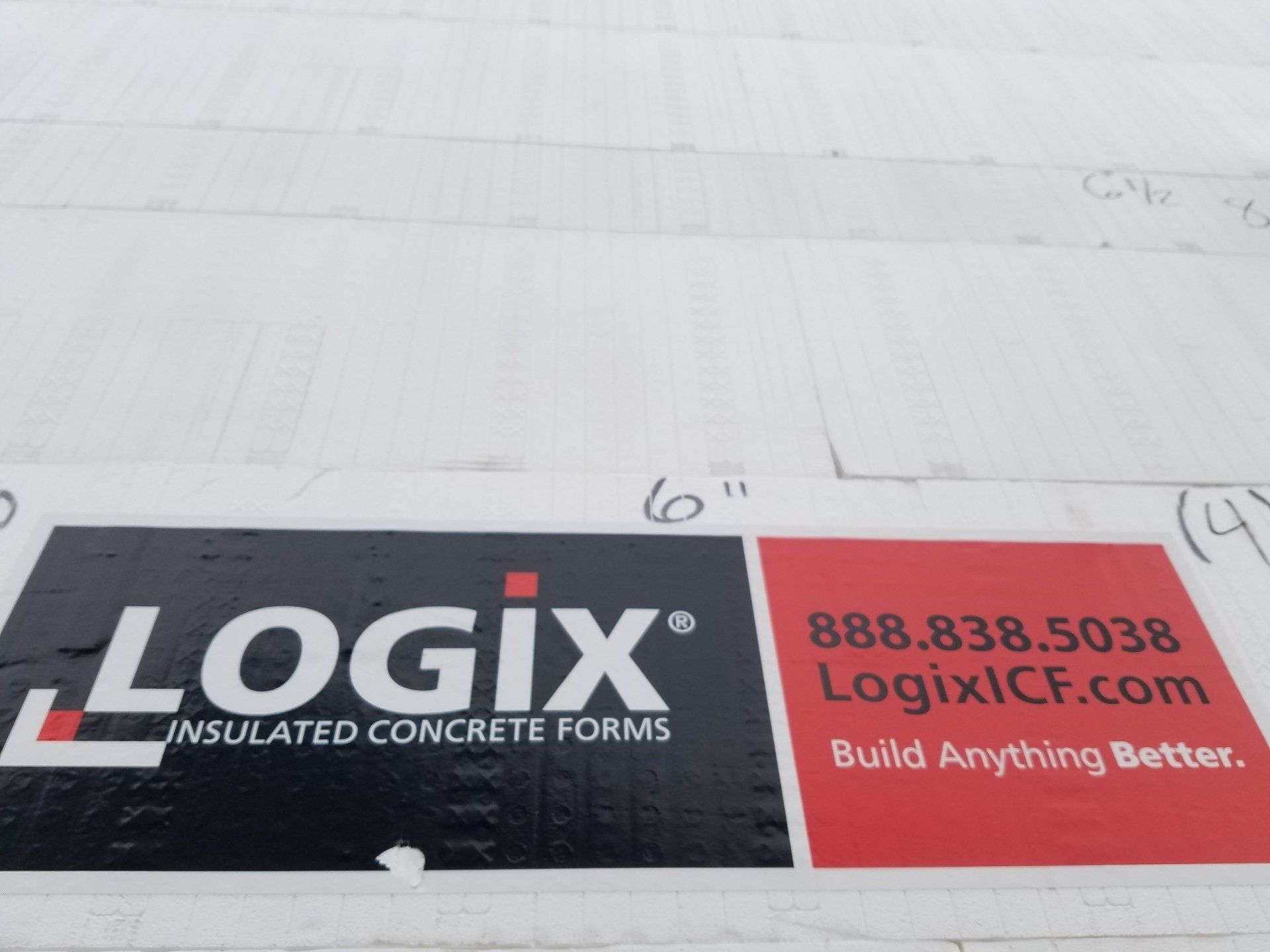 A sign that says logix insulated concrete forms