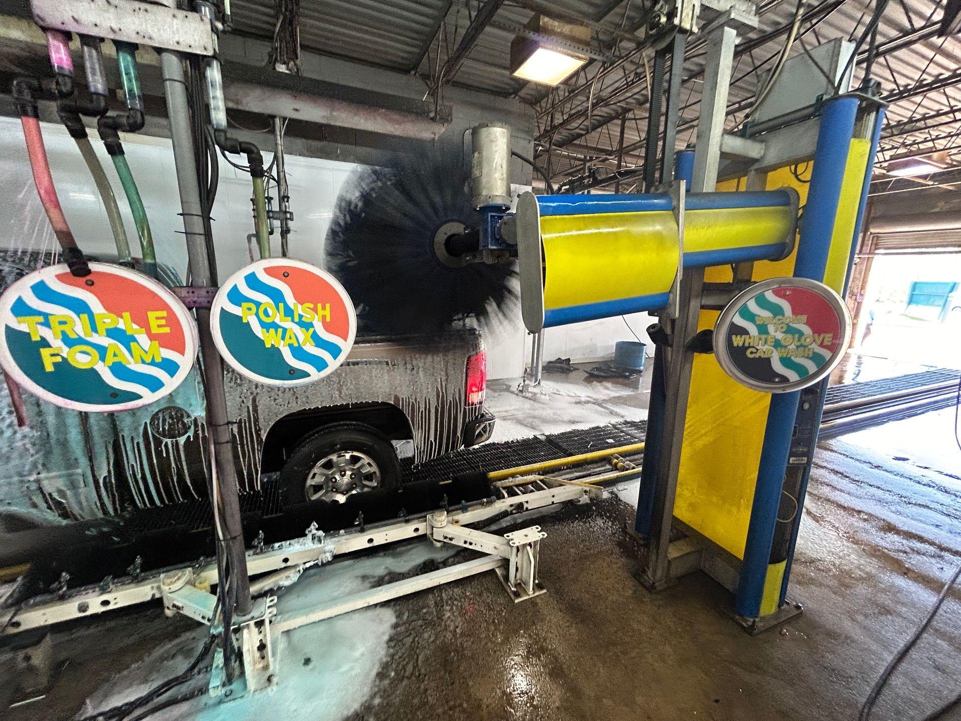 Auto Car Wash Exton, PA White Glove Car Wash & Detail