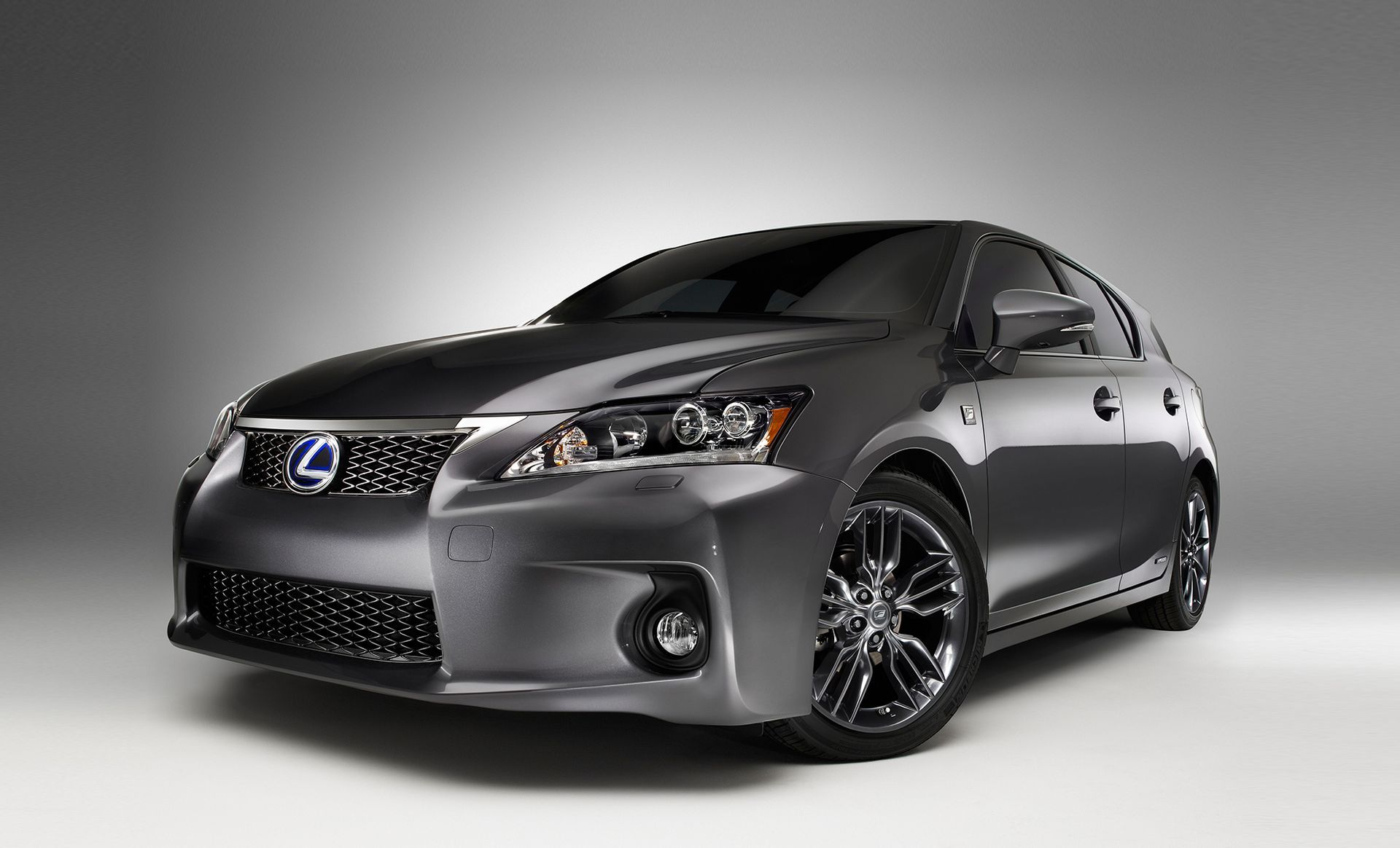 Auto Car Wash Exton, PA White Glove Car Wash & Detail