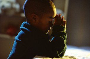 Kid praying