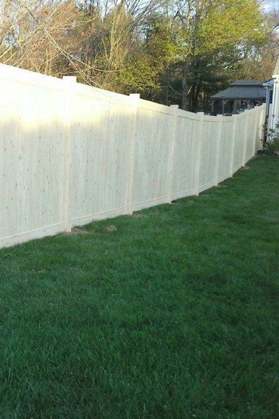 vinyl fence