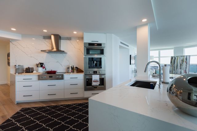 Contemporary Kitchen Remodel in Longboat Key, FL by 360 Custom Renovations project photo 2