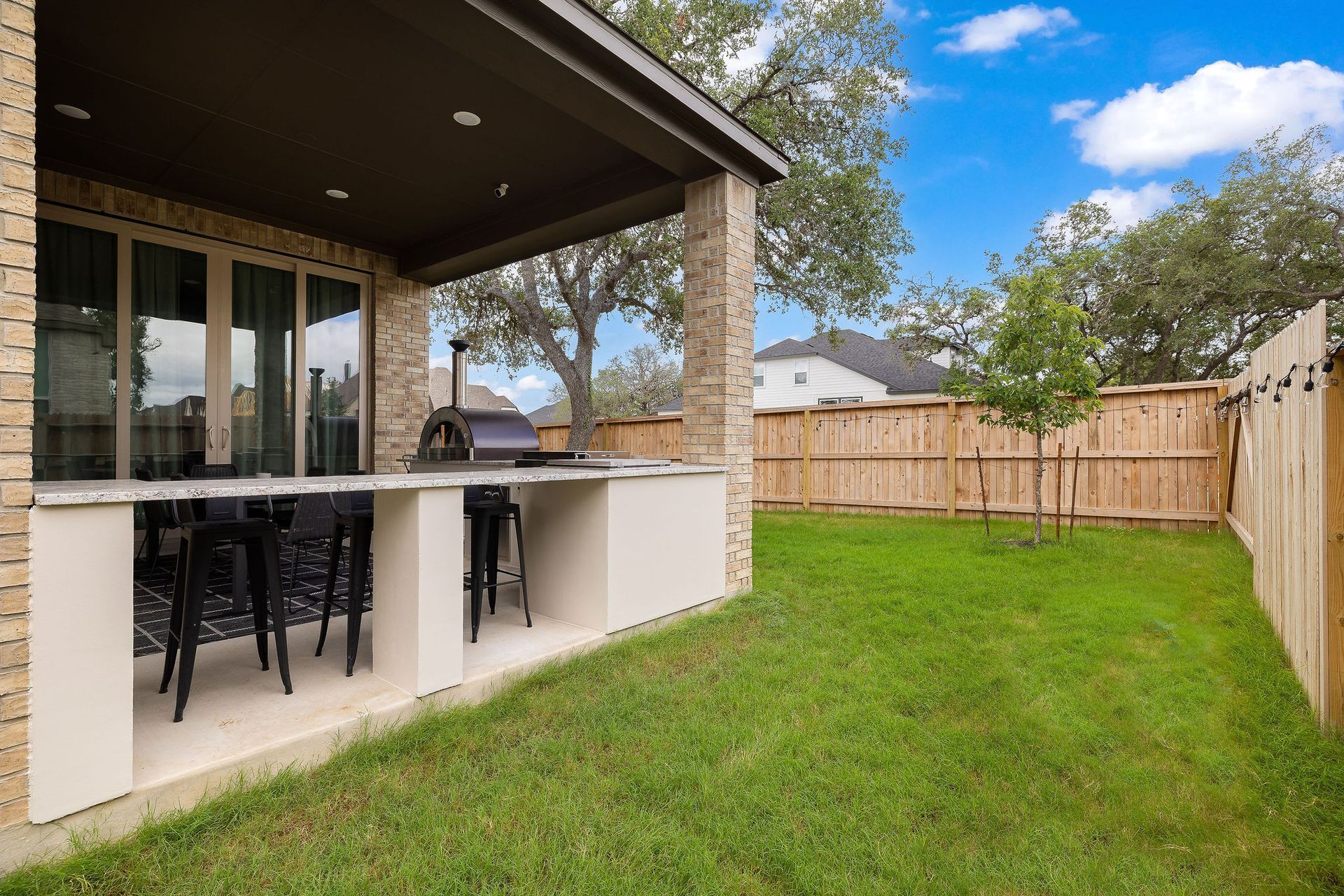 Covered patio with dining table