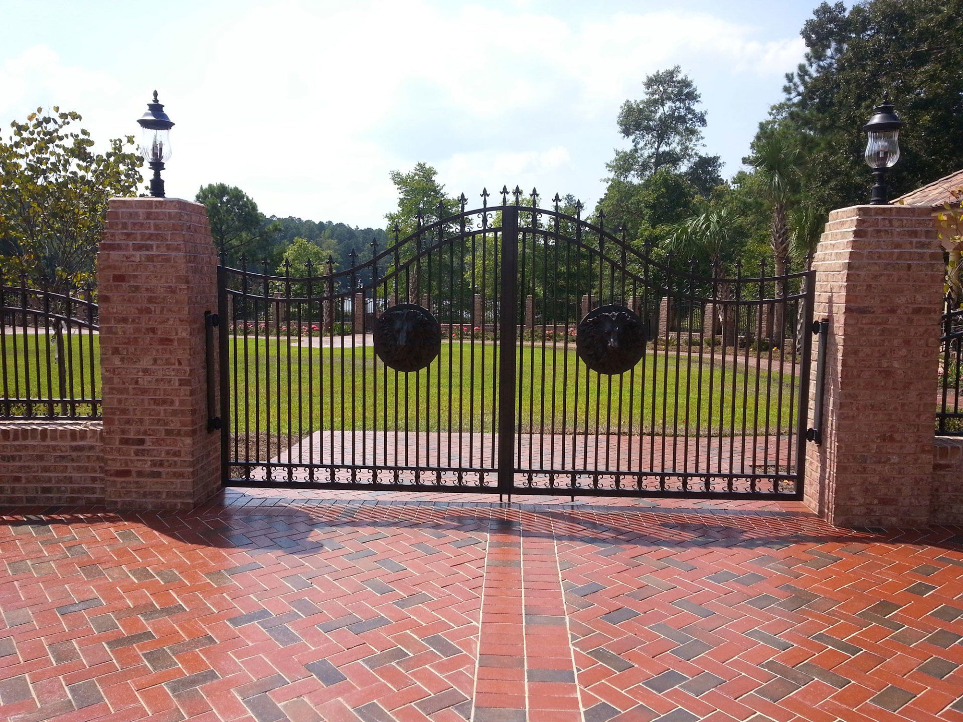 Owens Welding Inc - Gates & Fences