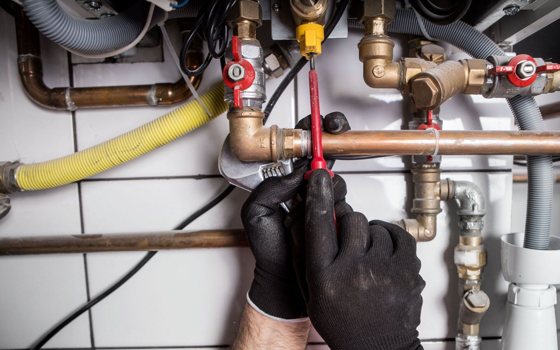 Gas line services