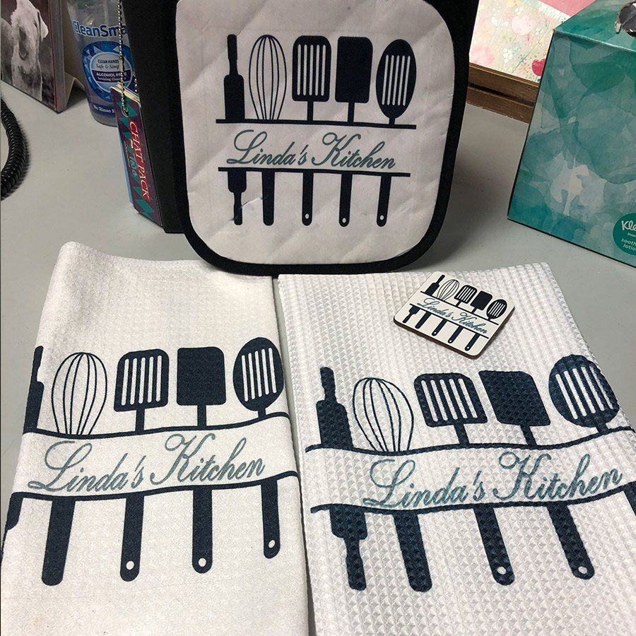 Customized kitchen linens