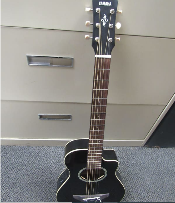 Yamaha 3/4 size A/E acoustic New 199