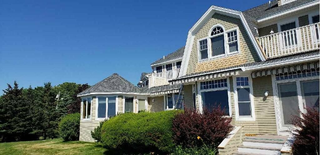 Clayton & Sons Construction - 11