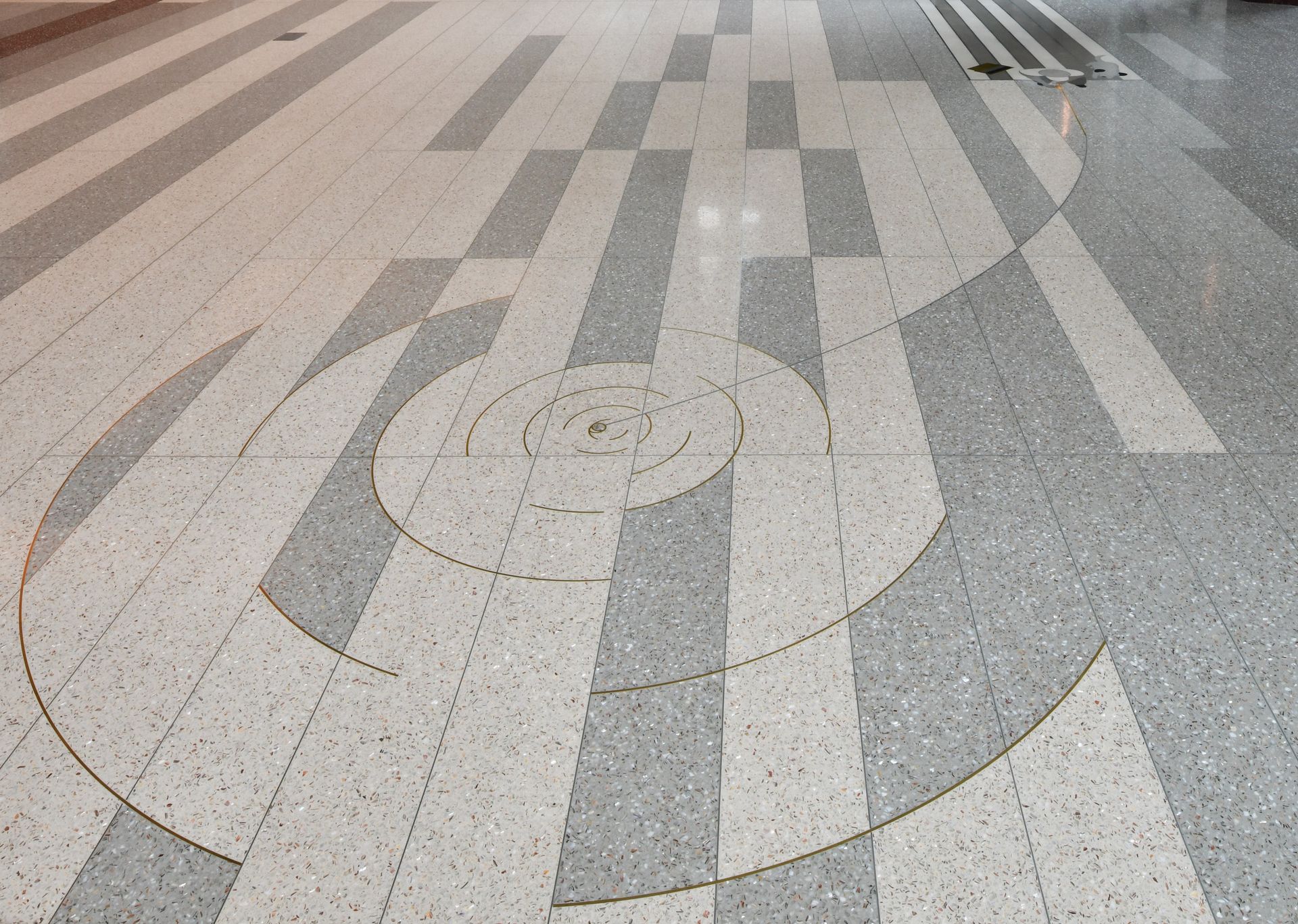 A checkered floor with a circle in the middle