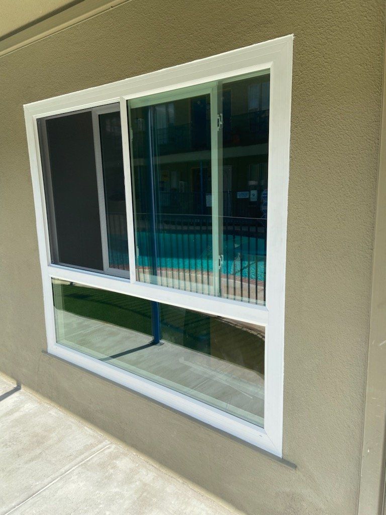 Aluminum and Vinyl Windows | Rialto Glass LLC