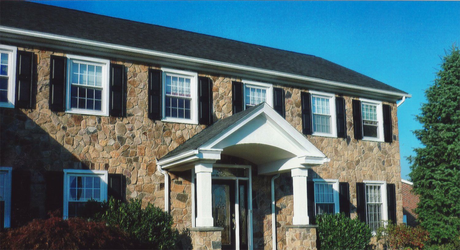 General contractor and construction service