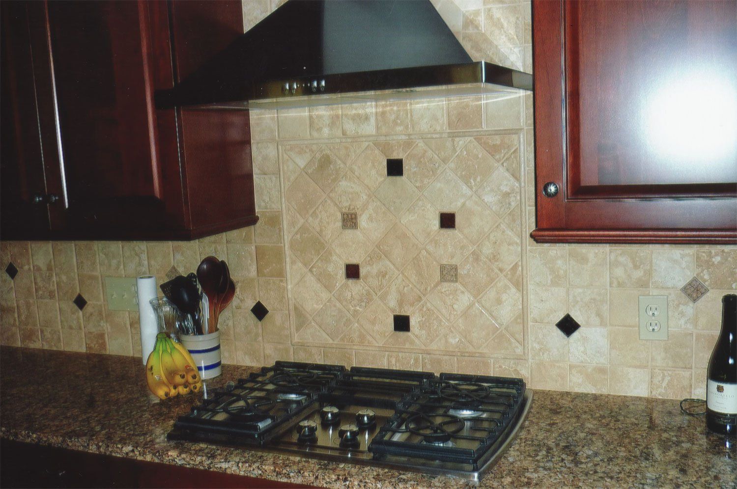 General contractor and construction service