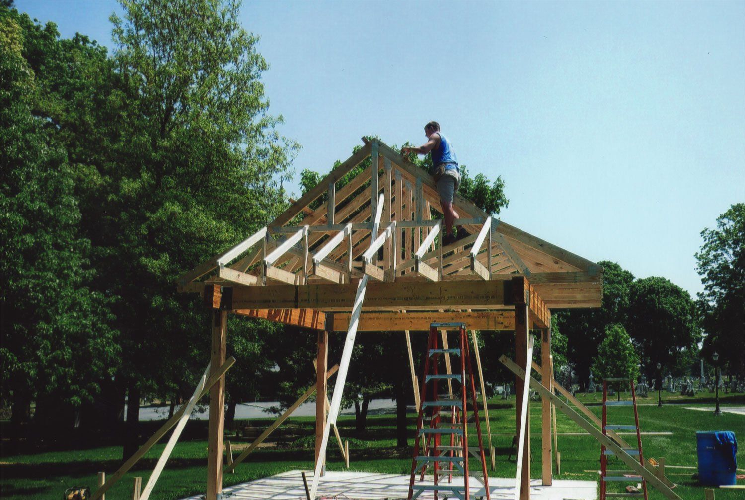 General contractor and construction service