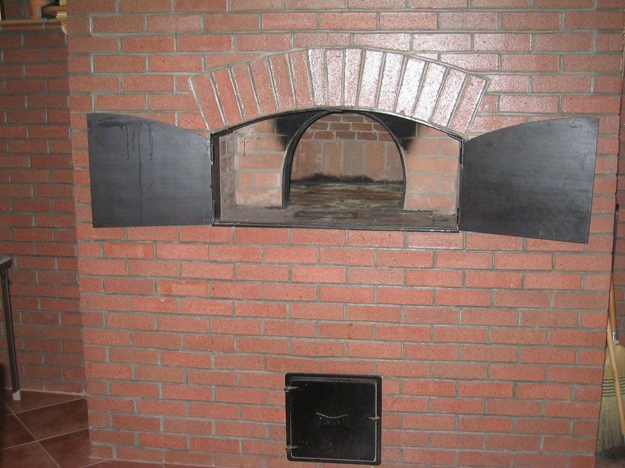 BBQ and pizza ovens