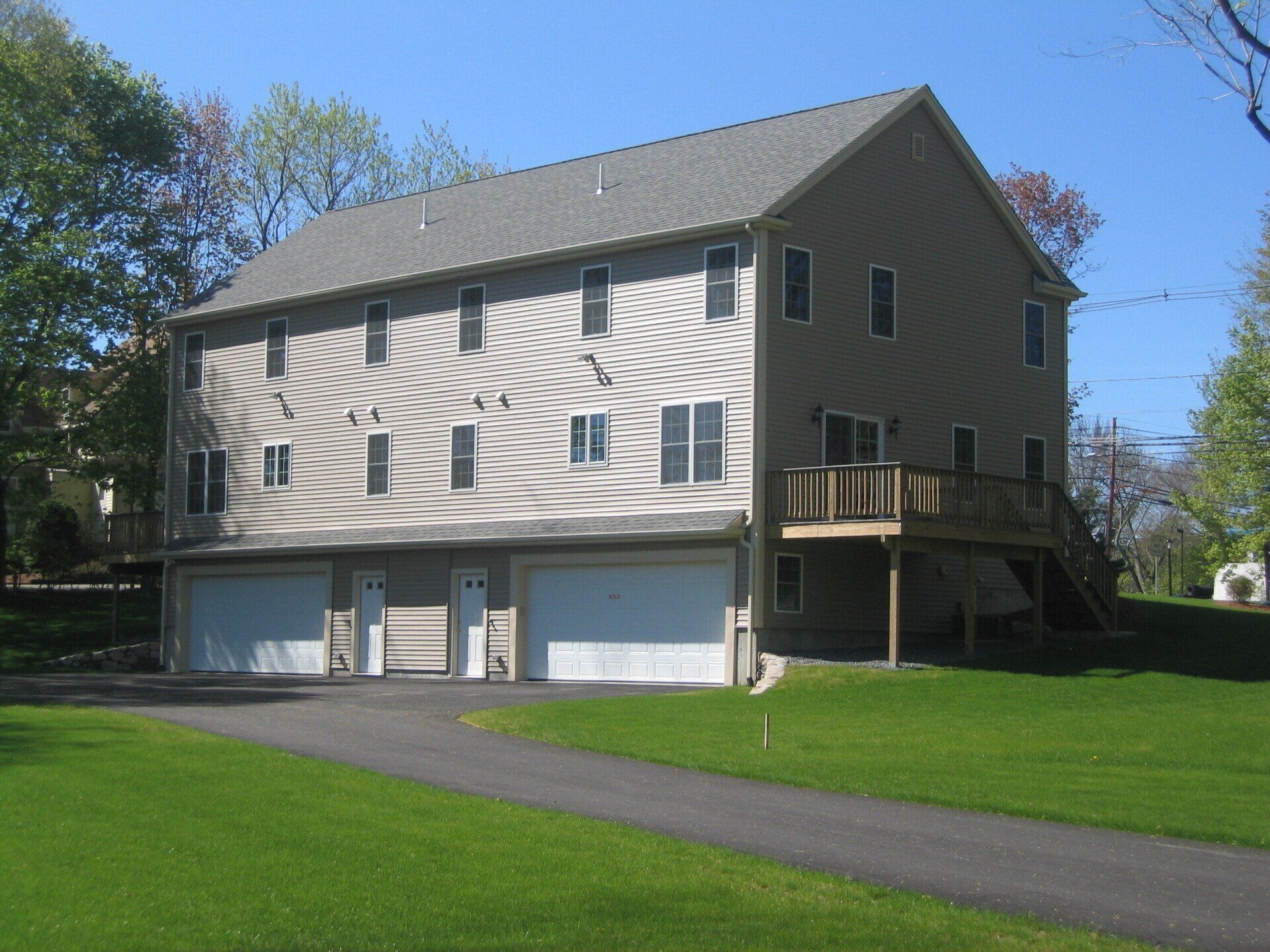 Veneer and custom homes